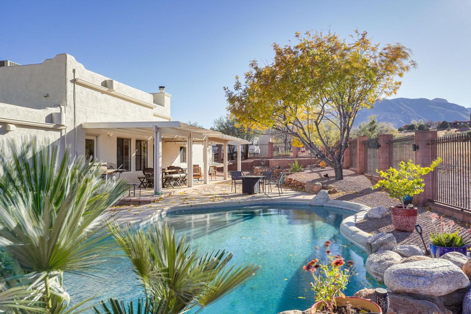 Sierra Vista Home With Private Pool And Game Room Exterior photo